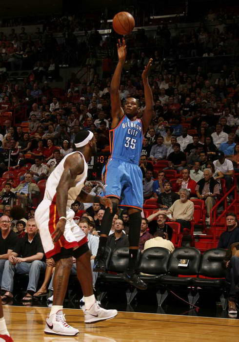 惜败湖人！迈尔斯-特纳：很高兴这比赛让我们稍微回归现实一些