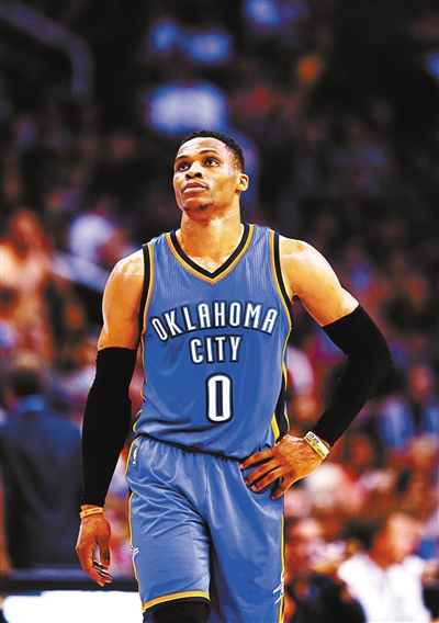 男子冰壶：中国5-2复仇菲律宾，三连胜稳居榜首，剑指冬奥