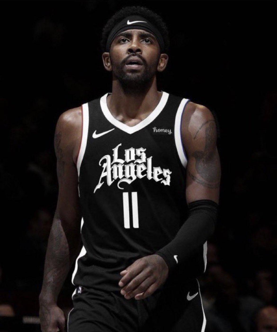 法甲-门德斯破门杜埃伤退 巴黎1-1洛里昂先赛领跑