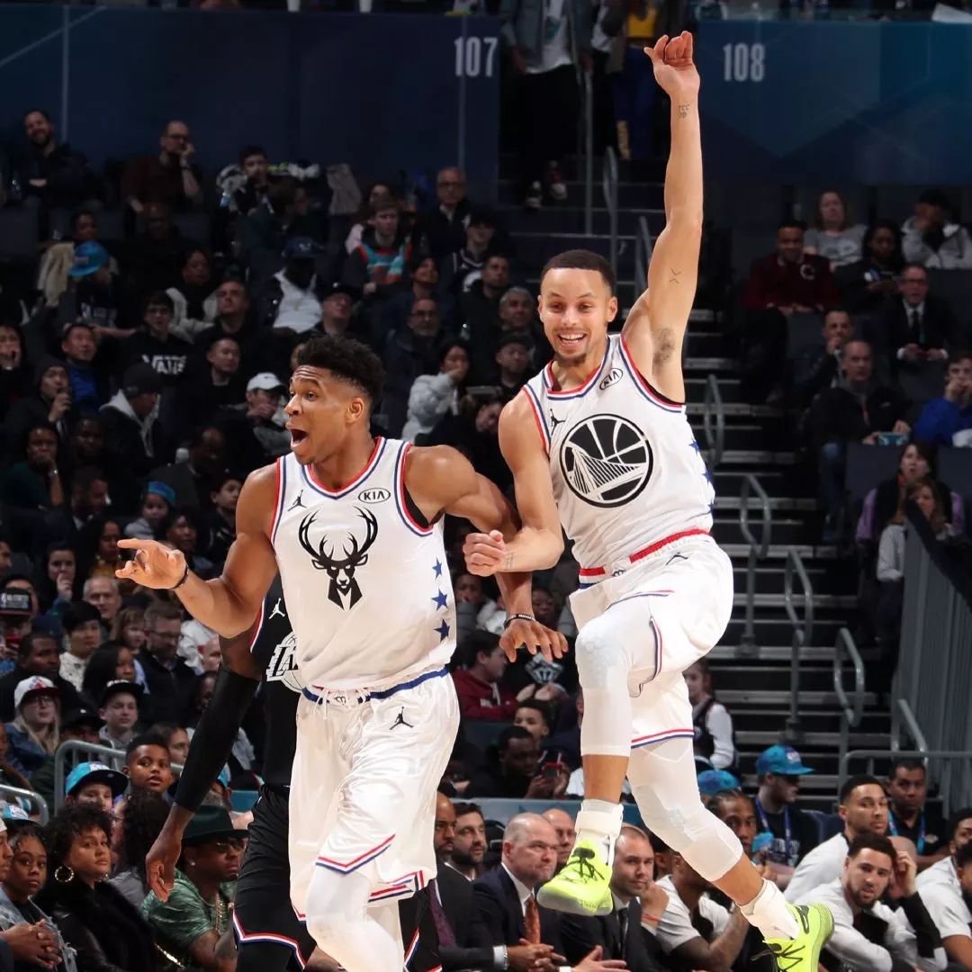 官方：利物浦20岁后卫马巴亚租借加盟英甲维冈竞技