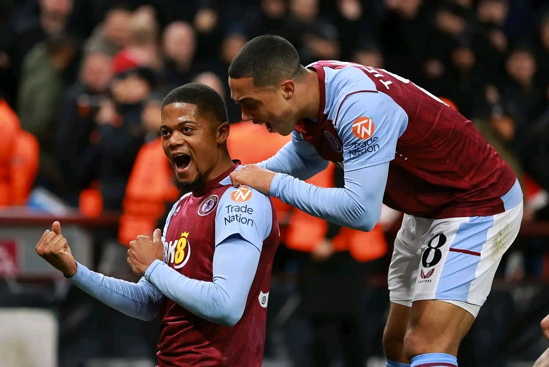 尹鸿博：明天是我生涯最后一场中超，因伤不得不做出退役选择