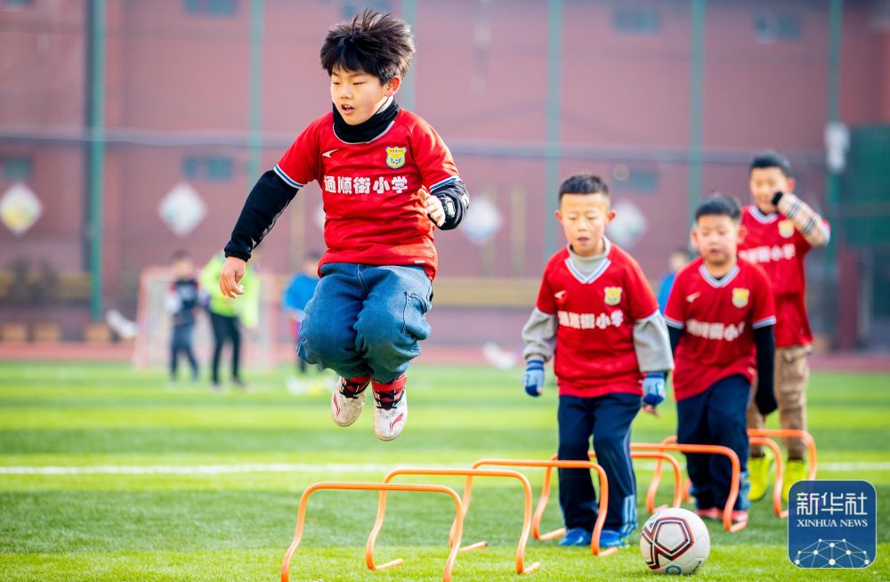 韩乔生：这就是目前国足的实力；王钰栋的表现可圈可点