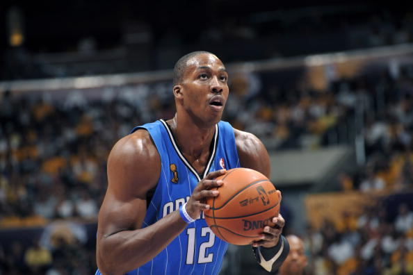 半场战报：国米0-0米兰，劳塔罗、阿切尔比中柱